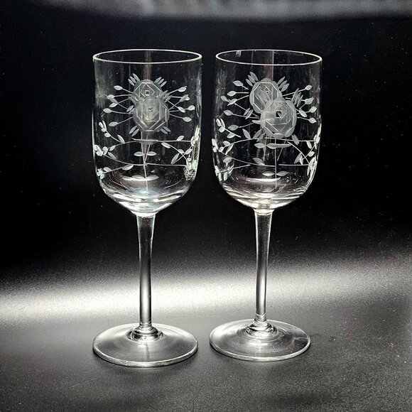 2 Crystal Clear Rose Wine Glasses 8" etched crystal cottagecore 8oz lacey leaves - Picture 3 of 6